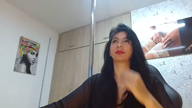 PaulinaRubio_'s Live XXX Chat