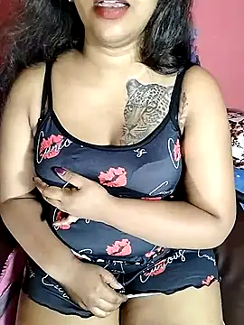 Sexy-Monikaa Live XXX-chat