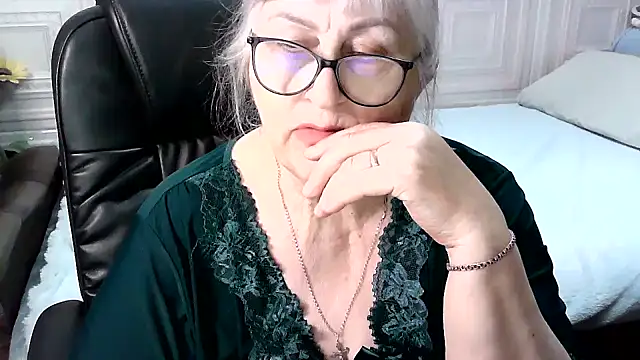 LolkaAlyss Webcam-Show