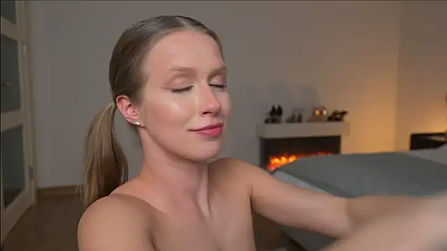 XXX chat uživo modela ella_twinkl