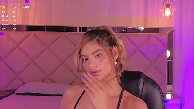 KyomiVelvet Chat XXX in diretta