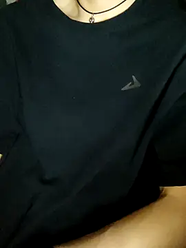 Chat XXX en directo de Aashikalaa