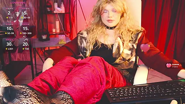 LilithNlsn live XXX chat