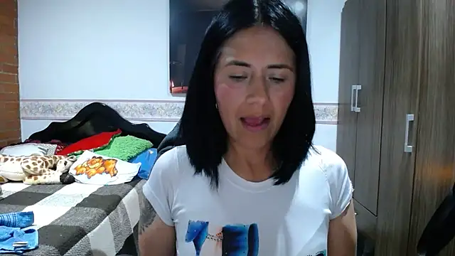 Živý XXX chat sharoon_cheerry