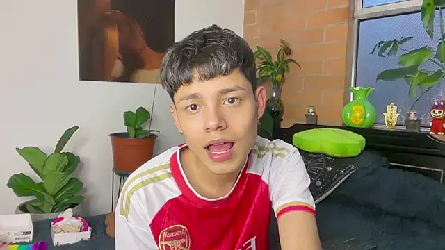 Andy_Belier23's Live XXX Chat