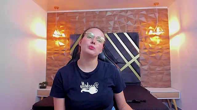 Emmaa_white_ Live XXX-chat