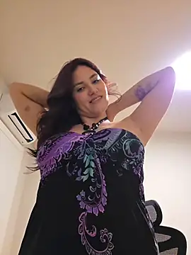 MiaRides19n Live XXX chat