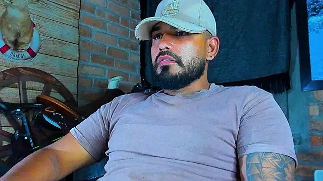 dominic_jonson Webcam Show