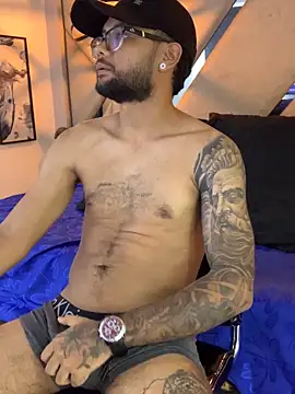 KyleJoss30 Webcam Show