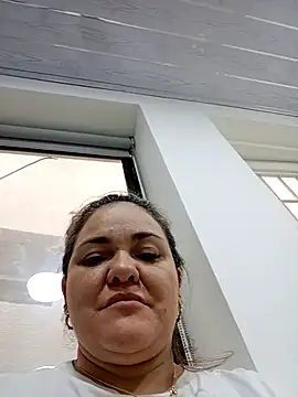 NatashaBlade_ 即時 XXX 聊天