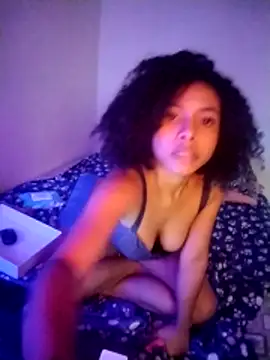 Larita_curly: онлайн-секс-чат