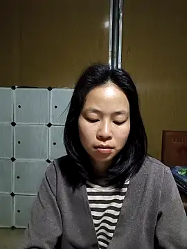 Chat +18 de Cat-meow ao vivo