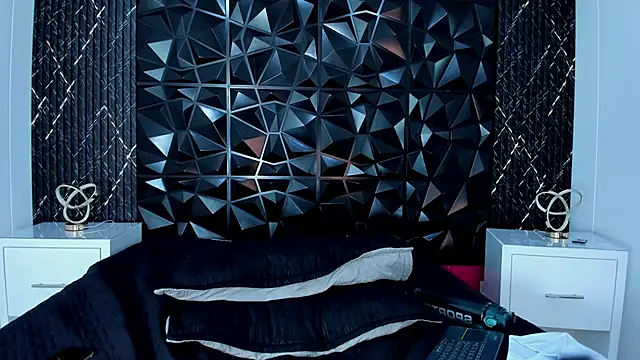 SpaceBoy1: онлайн-секс-чат