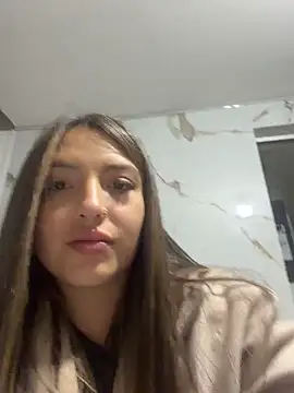 Adaara_Rey Adlı Modelin Canlı XXX Sohbeti