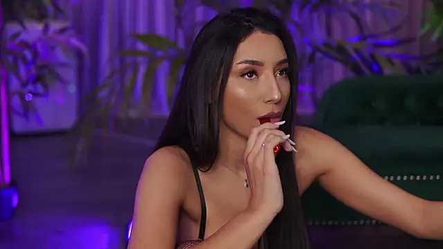 GinaValentinna Live XXX-Chat