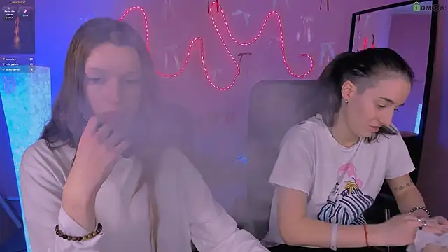 Вебкам-шоу khloebeauty