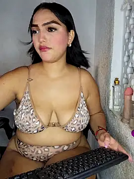 Mia_em Chat XXX live