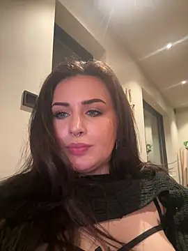 KristyoffのライブXXXチャット