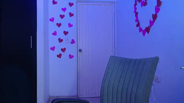 Chat +18 de misskaro ao vivo