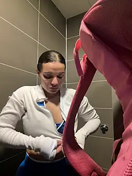 Anavalle's Webcam Show