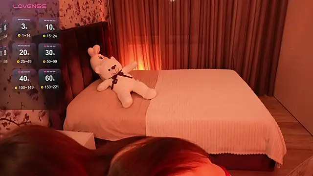 Chat +18 de ChloeSpark ao vivo