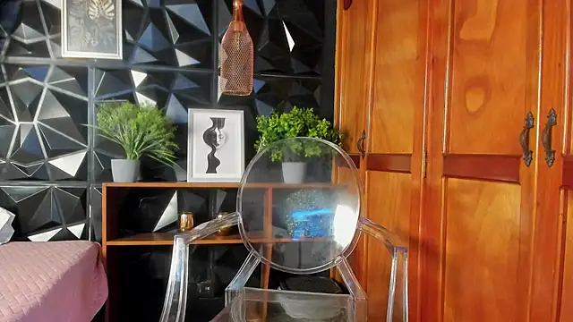 แชท XXX สดของ elliot_colton