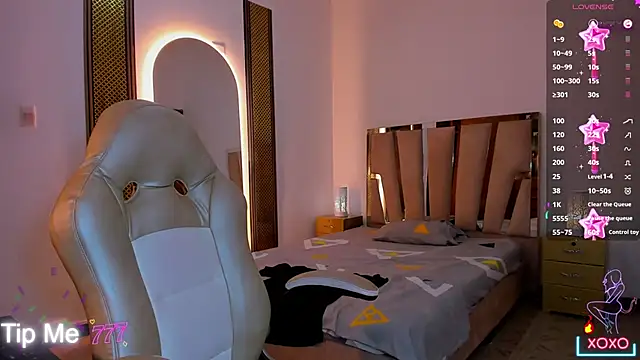 NoaMalak7 现场XXX聊天