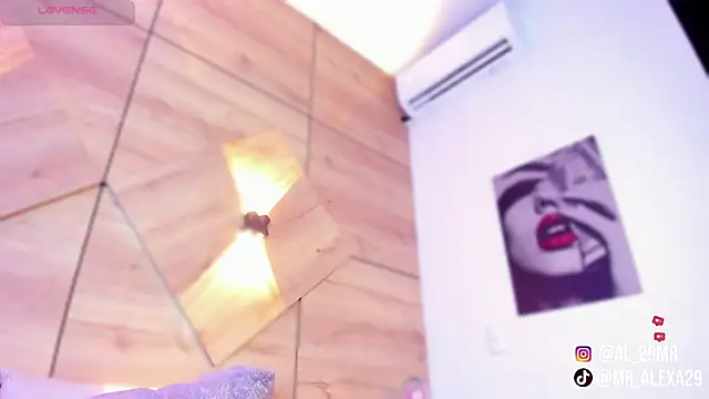 sussan_fox_'s Webcam Show