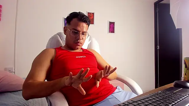 Liam_ruse Live XXX-Chat