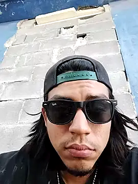 AlexAlejandro13 라이브 XXX 채팅