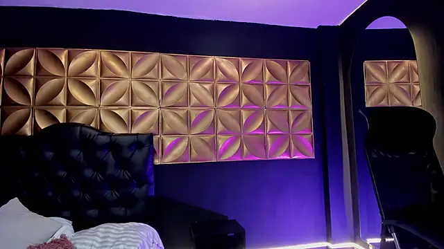 Chat +18 de Laurenhillcute14 ao vivo