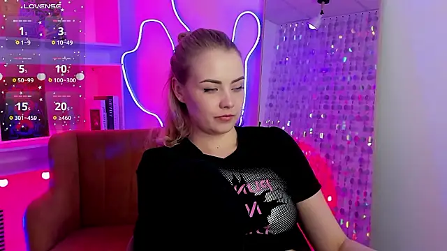 StephanieSweety live XXX chat