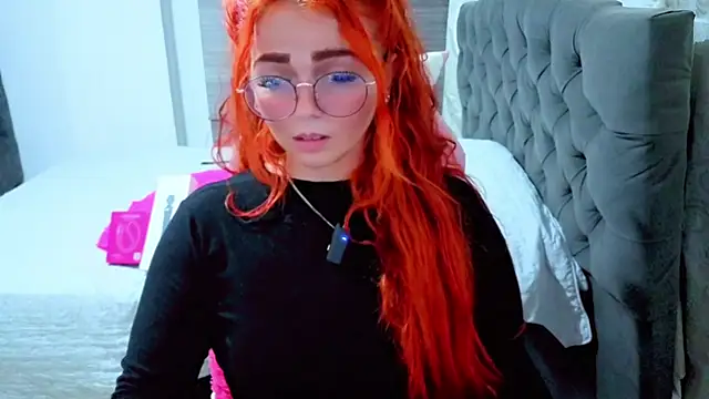 XXX chat uživo modela Alexatexa2929