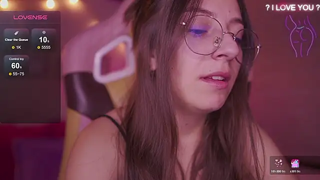 milly_kenner: онлайн-секс-чат