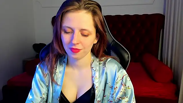 Chatroom XXX en direct de FreyaVey