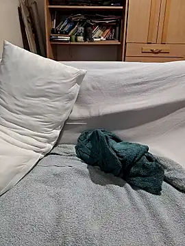 peti_19: απευθείας συνομιλία ΧΧΧ