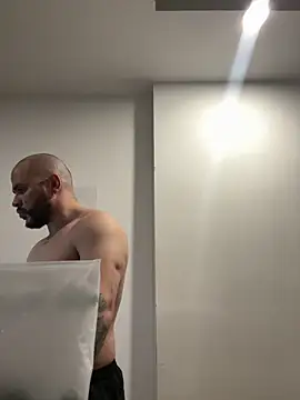 Axel_Dominus Live XXX Chat