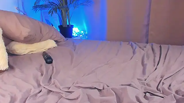 VedaSchulz Obrolan Langsung XXX