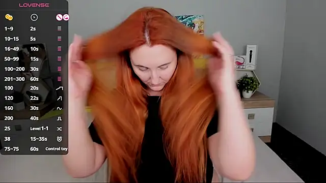 BabeLessi Live XXX-Chat