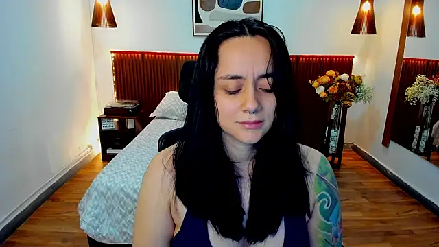 Chat +18 de KatherineBond ao vivo