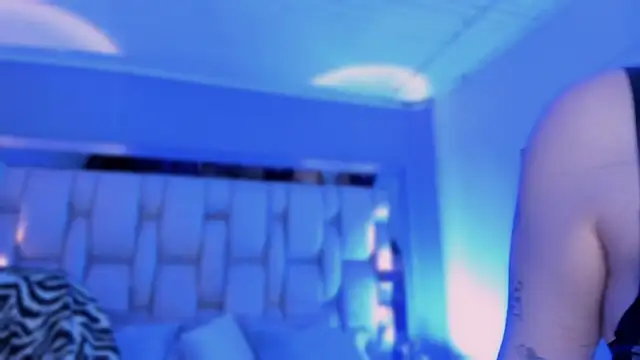 revenmiller_'s Live XXX Chat