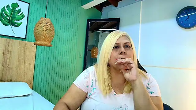 eva_colen50 Chat XXX in diretta