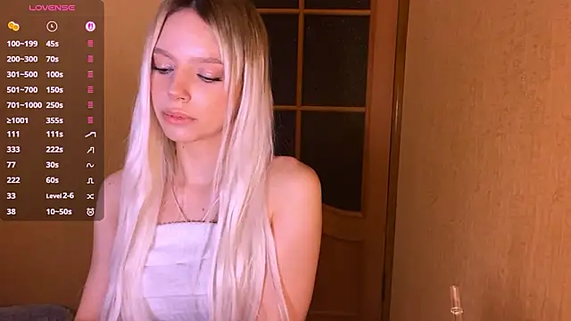 YawingSanguine Chat XXX live