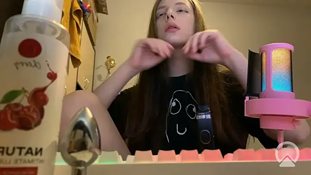 britneylovely Live XXX Chat