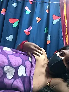 Webkamerová show Naughty_Seema