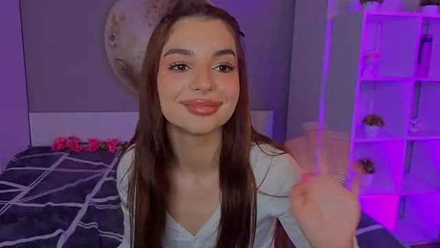 LauraHansil's Live XXX Chat