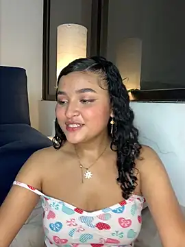 ladulcemary_ live XXX chat