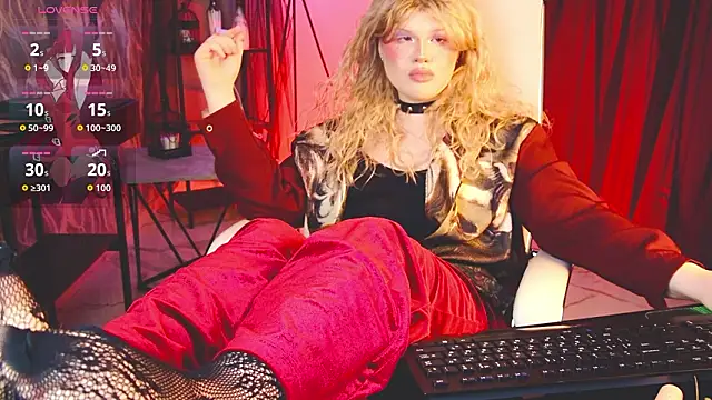 Chat +18 de LilithNlsn ao vivo