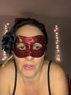 mass_hotbrunette's Live XXX Chat