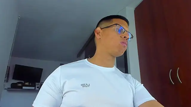 _John_Boy_ Chat XXX live